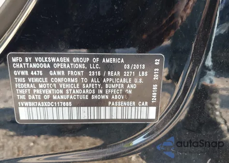 2013 Volkswagen Passat 2.5L Se z USA, uszkodzony, nr VIN 1VWBH7A3XDC117685